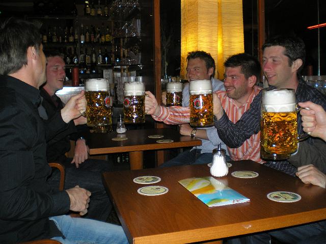 P6130083.JPG - Mega-beers