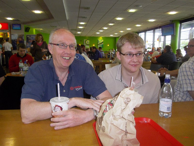 Imgp0363.jpg - Alan and Andy filling up at the service station