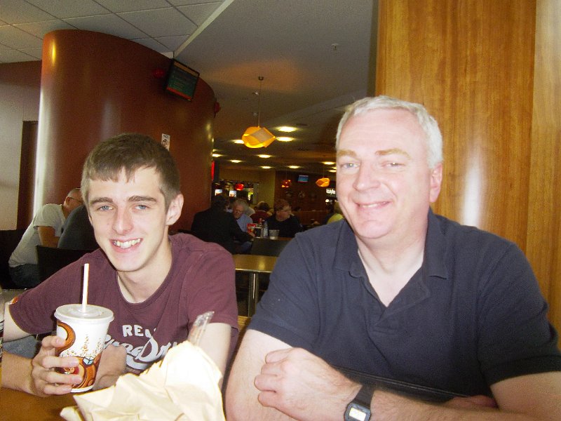 Imgp0364.jpg - James and Geoff 
