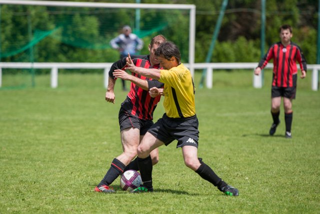 phoca_thumb_l_17062012_DSC_2016.jpg - Knee knocking competition
